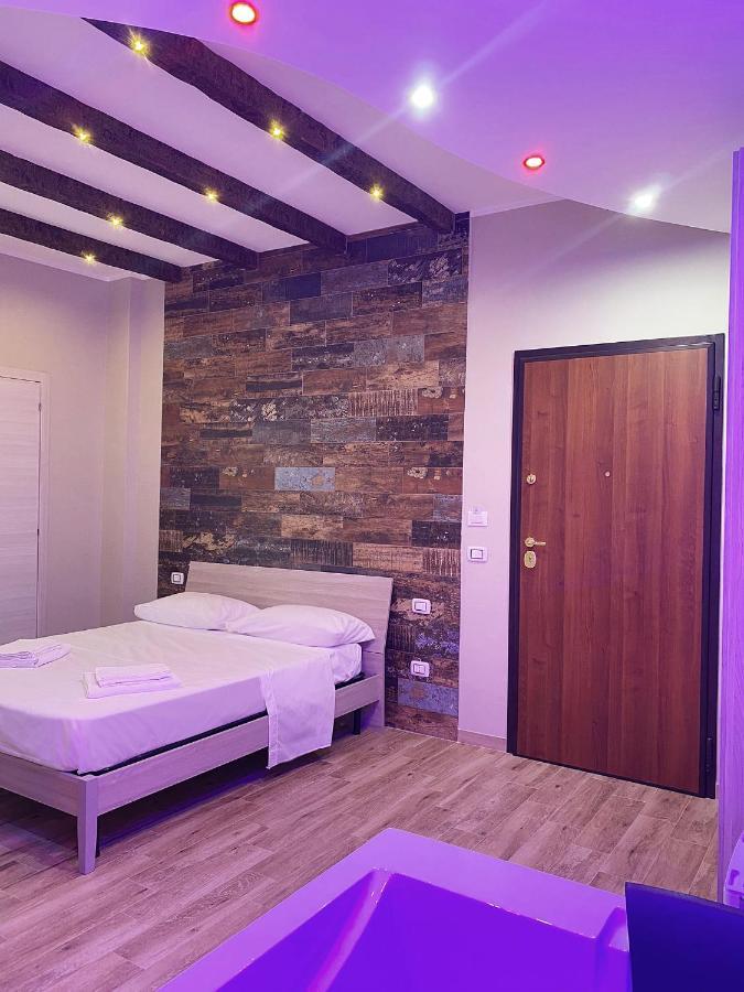 B&B New Paris & Suite Taranto Exterior foto